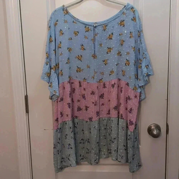 Chic Soul Three tiered Floral Top - Picture 4 of 7